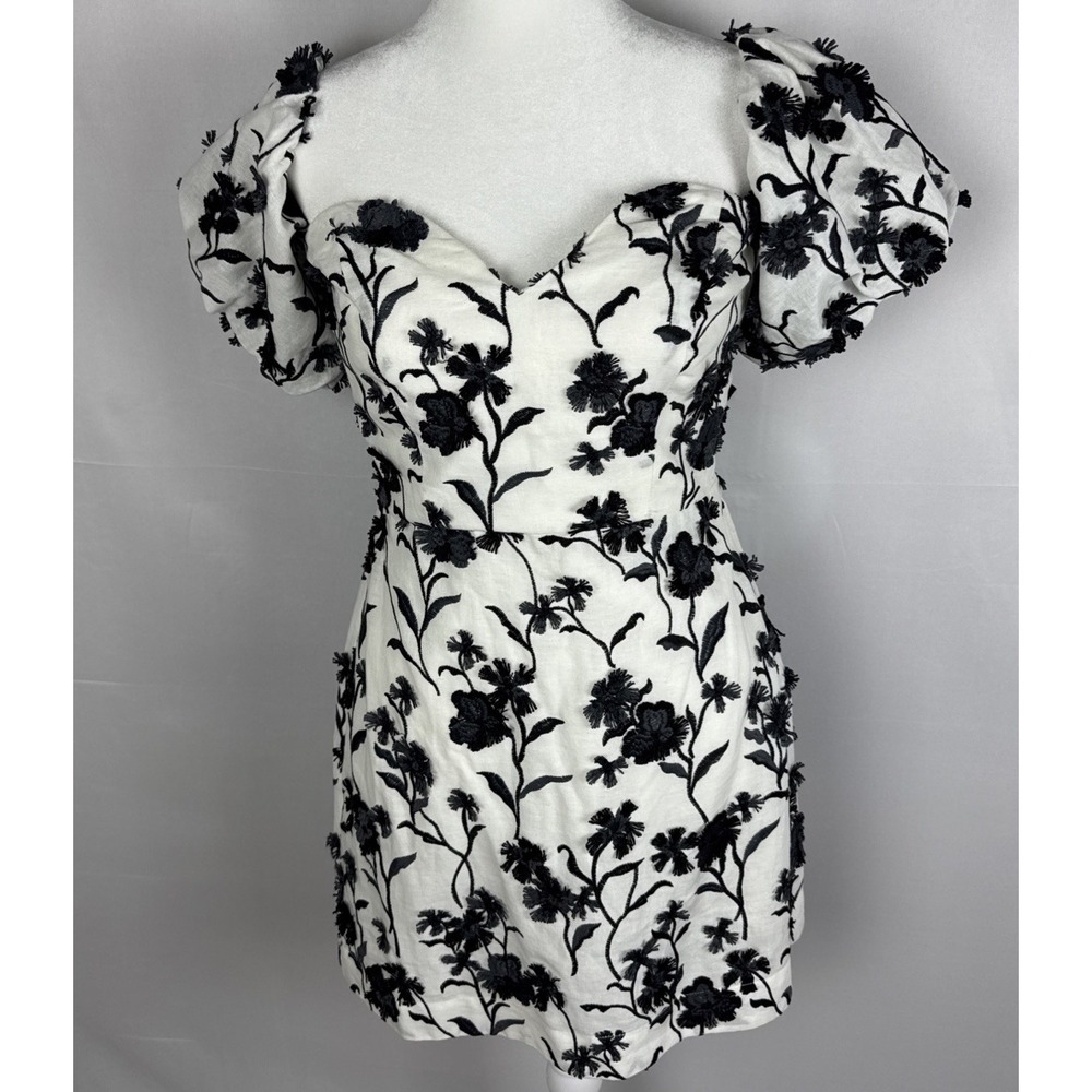 Anthropologie Dress Women's Sz 8 Black White Sabrina Puff-Sleeve Appliqué Mini